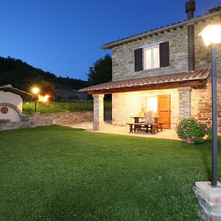 Agriturismo Caiburroni Пьетралунга Экстерьер фото